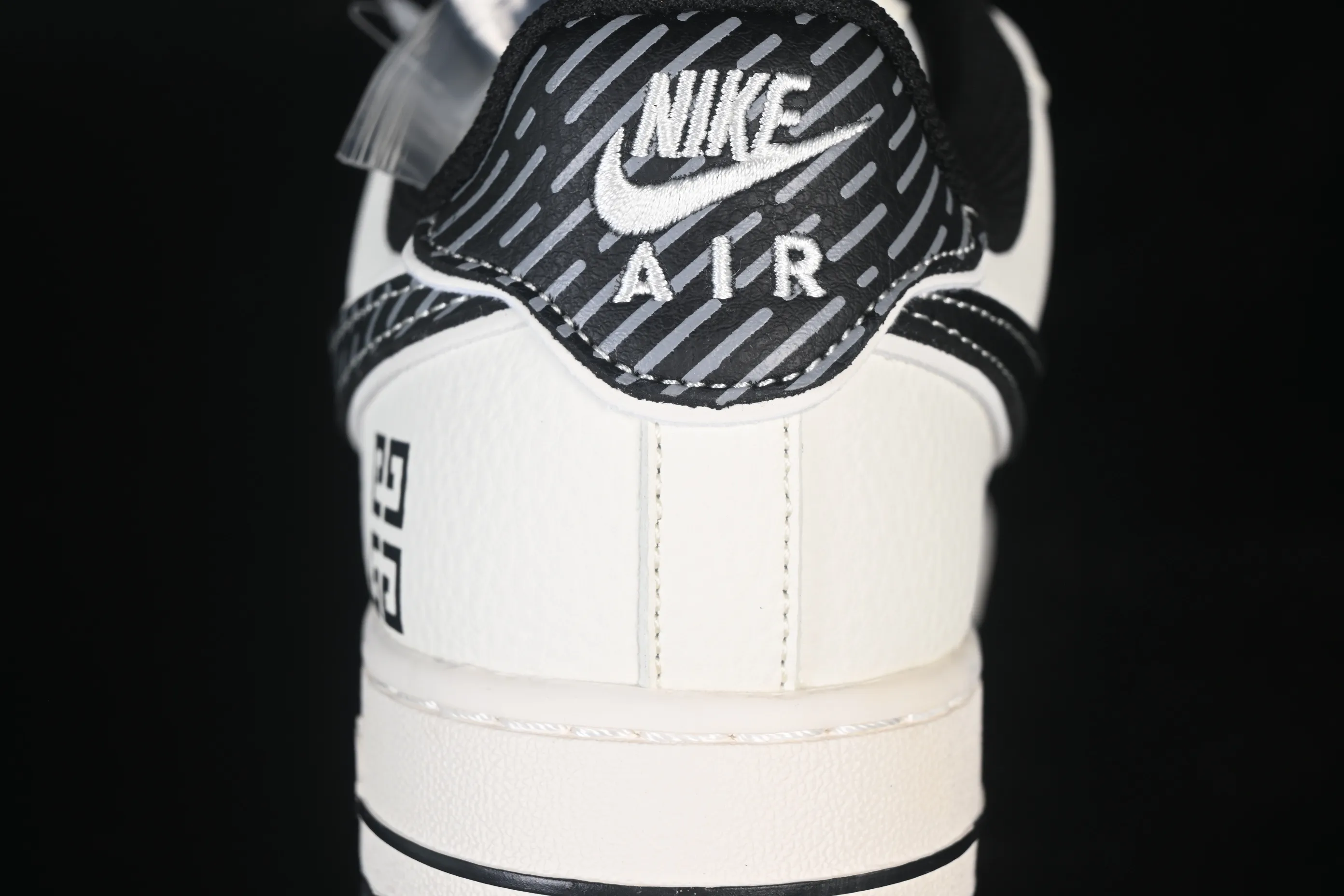 All categories Nk Air Force 1 Air Force series Nk Air Force 1 Low Air Force low top Nike Air Force 1'07 Low Givenchy joint dark blue skyline Air Force 1 low top casual sneakers JP8028-002